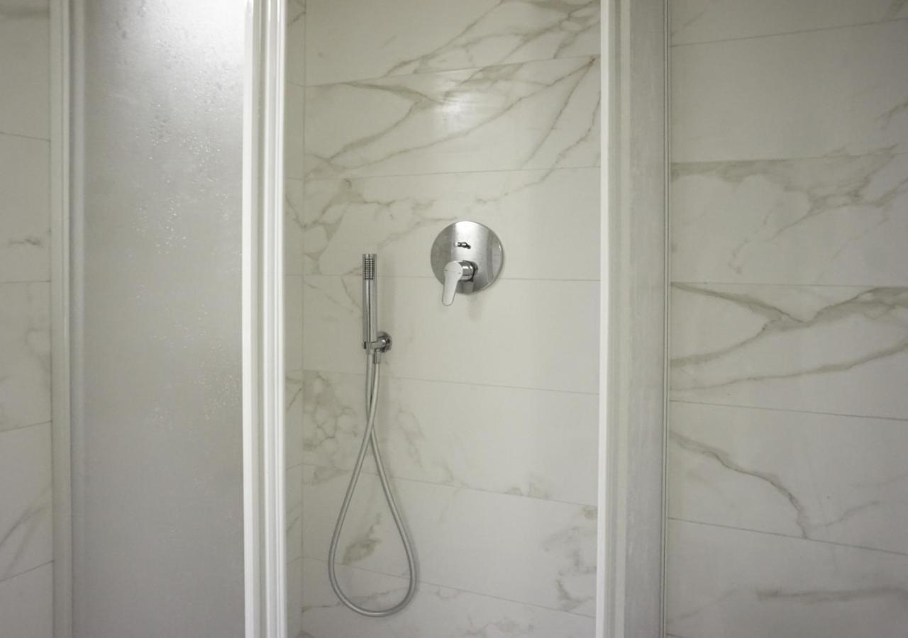 Unihome * Naples